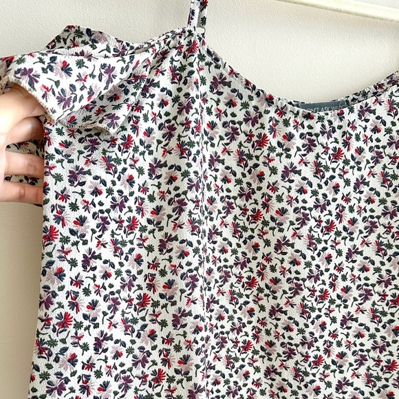 Don’t Ask Why Floral Print Cold Shoulder Flowy Women's Top, One Size - Picture 4 of 16